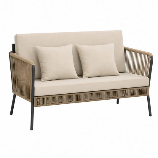 Sofa zewnętrzna beżowa z poduszkami i metalowymi nogami